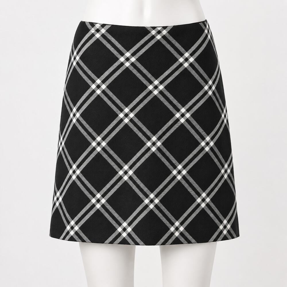 Ann Taylor Plaid A-Line Skirt Black White Stretch Women’s Size 8